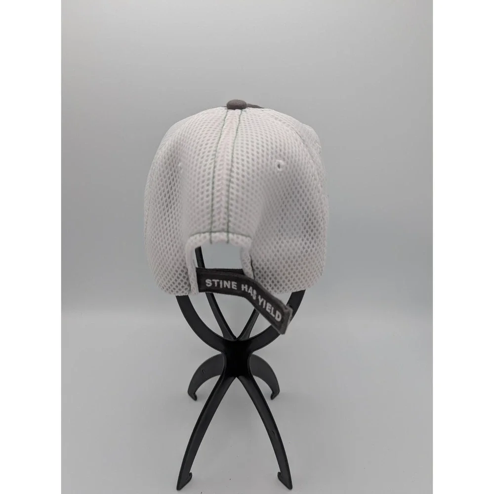 Stine Seeds Hat Mens White Gray Farmer Cap‎ Green Logo Jersey Mesh Modern Design